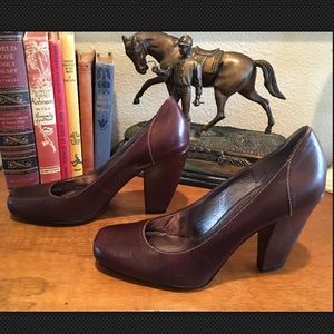 STAR LING Brown Leather Cuban Heels Worn 1x! 7.5M